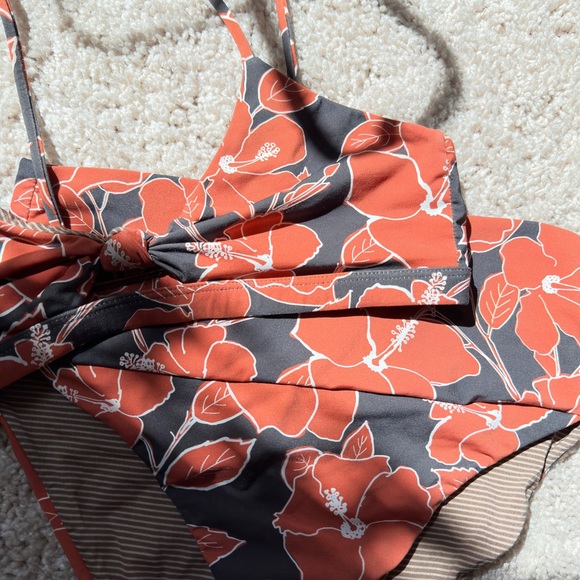 acacia mid pacific set - Picture 4 of 4